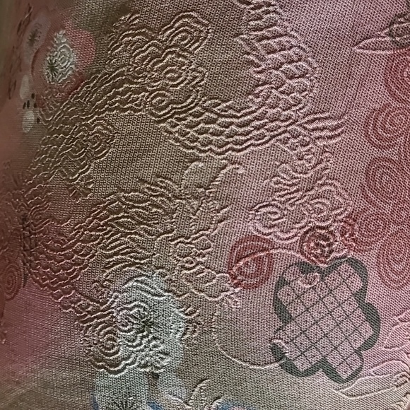 Beautiful embossed silk Citron kimono jacket with cranes - Picture 5 of 8